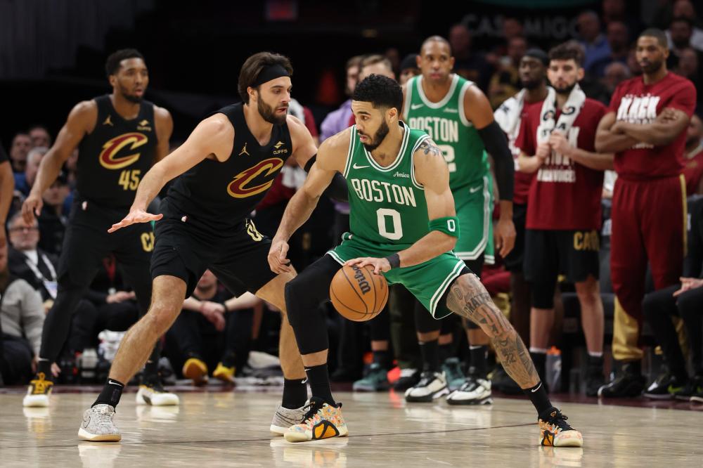 有广泛的 有广泛的